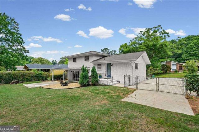 2497 Whites Mill Ln, Decatur, GA 30032