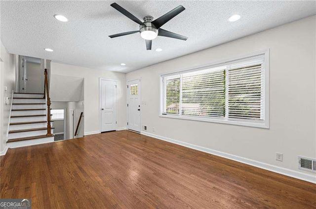 2497 Whites Mill Ln, Decatur, GA 30032