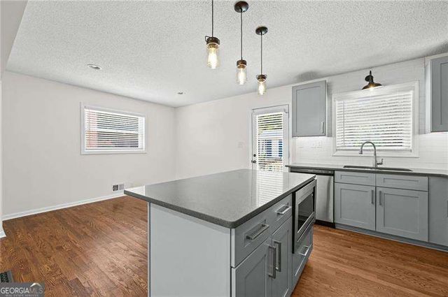 2497 Whites Mill Ln, Decatur, GA 30032