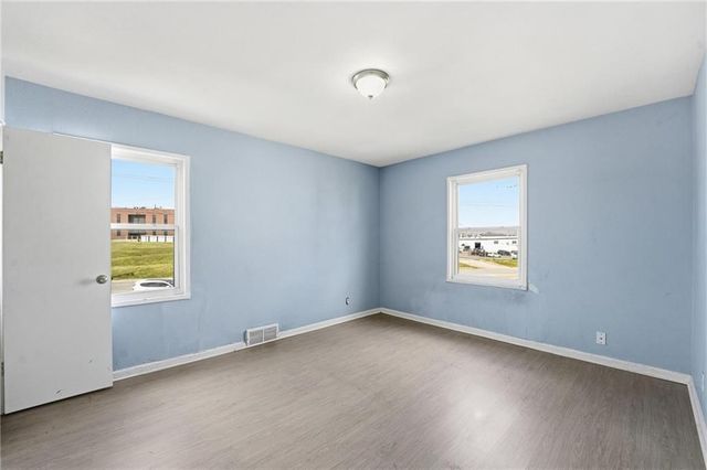 801-803 Bannister Road, Kansas City, MO 64131