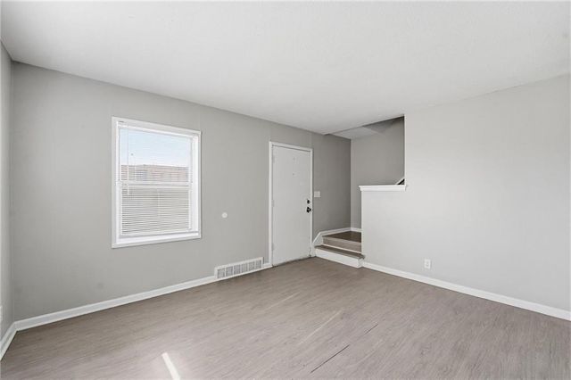 801-803 Bannister Road, Kansas City, MO 64131