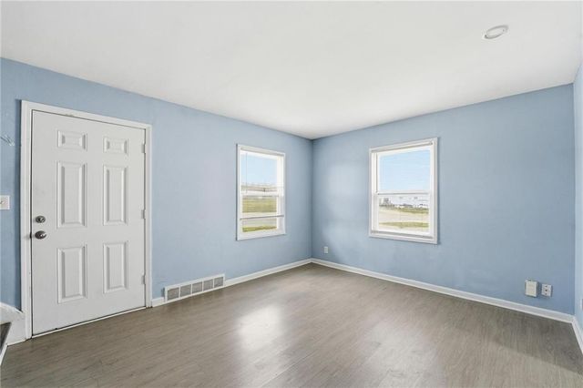 801-803 Bannister Road, Kansas City, MO 64131