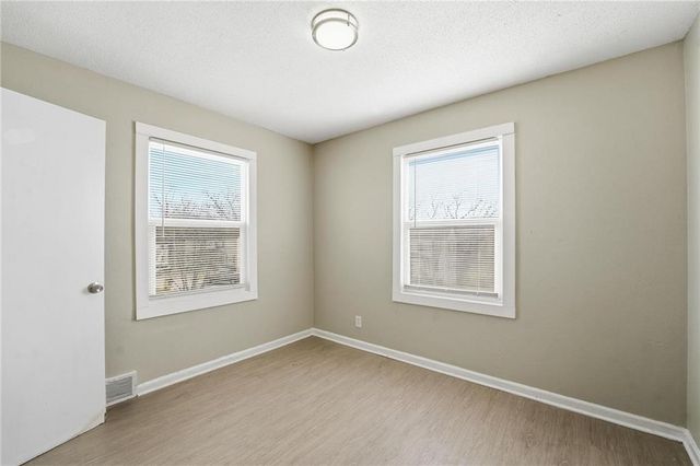 801-803 Bannister Road, Kansas City, MO 64131