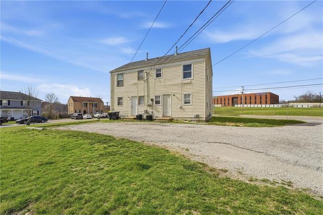 801-803 Bannister Road, Kansas City, MO 64131