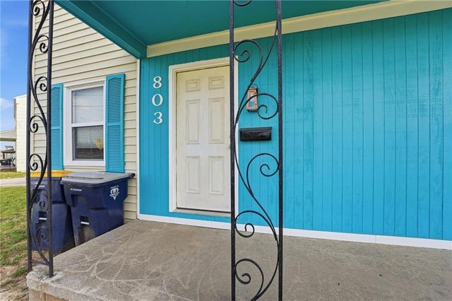 801-803 Bannister Road, Kansas City, MO 64131