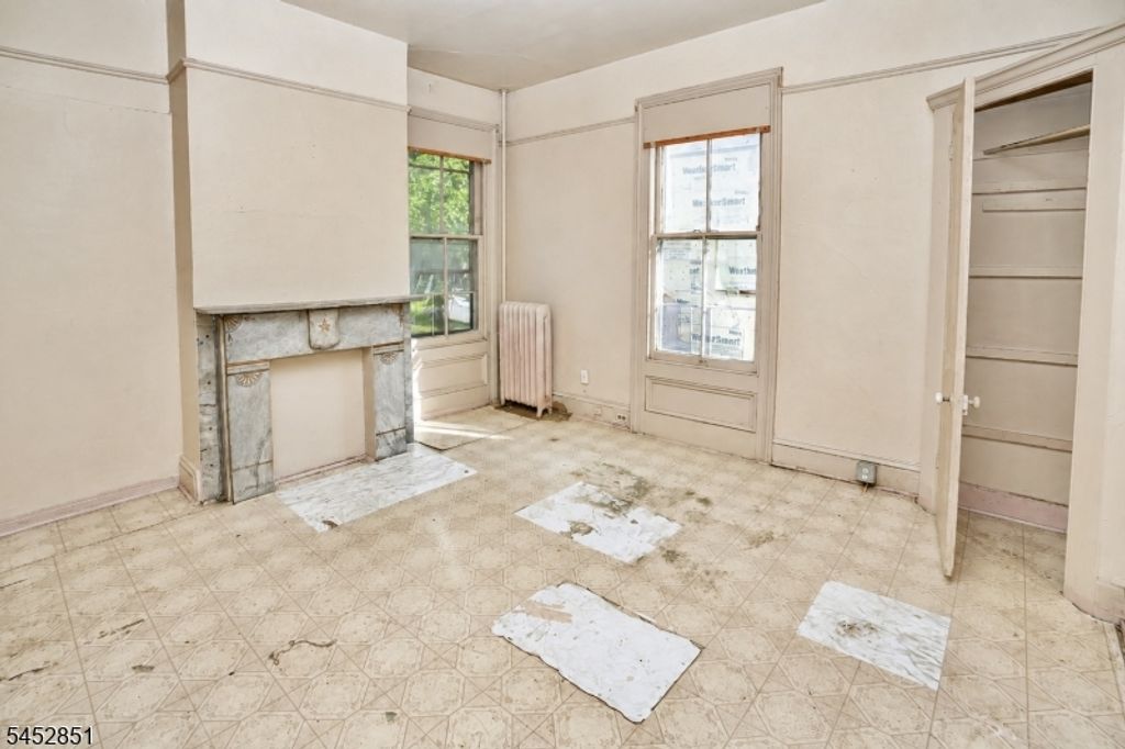27 Augusta St, Irvington Twp., NJ 07111 — photo 5