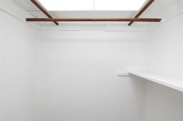 2703 Heritage Colony Drive, Webster, TX 77598