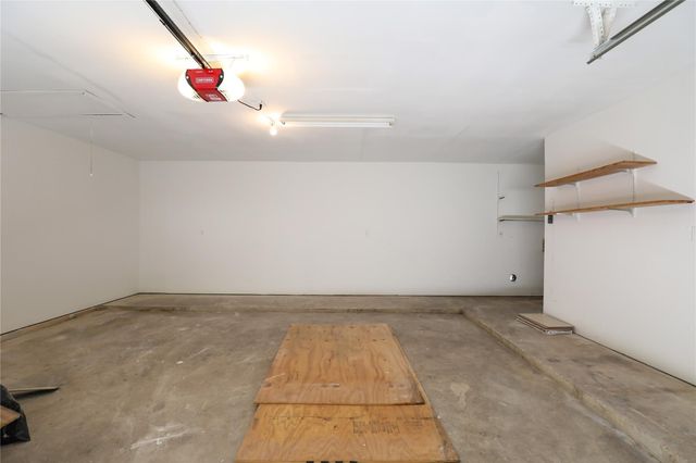 2703 Heritage Colony Drive, Webster, TX 77598