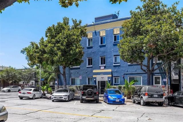 601 Linden Avenue 103, Long Beach, CA 90802