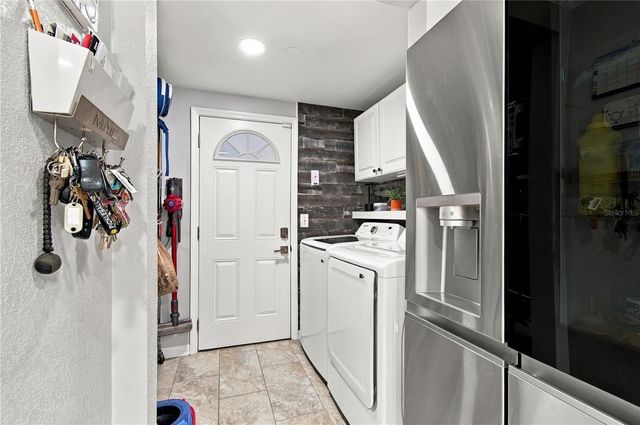 16012 SADDLESTRING DRIVE, Tampa, FL 33618