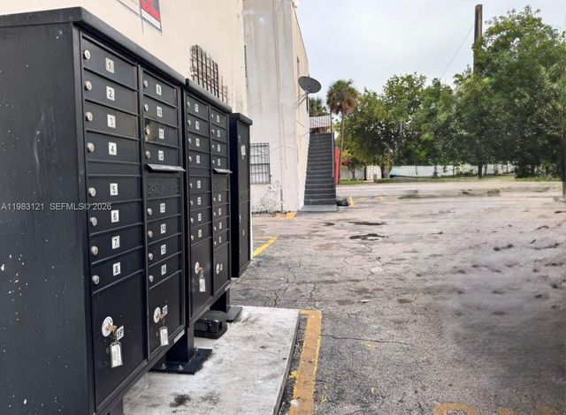 1601 NW 62nd St 6, Miami, FL 33147