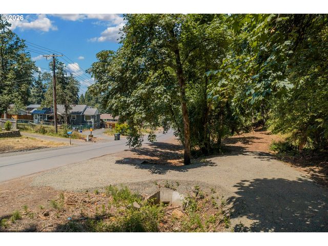 S 70th St, Springfield, OR 97478