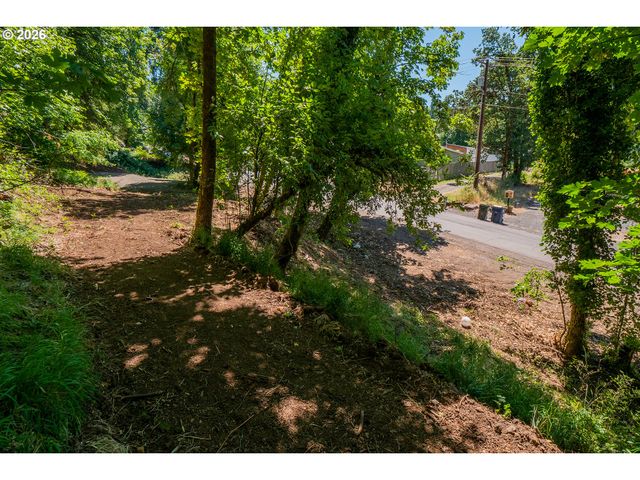 S 70th St, Springfield, OR 97478