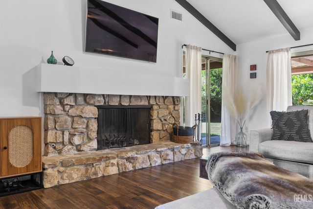 2513 Elm Street, Bakersfield, CA 93301