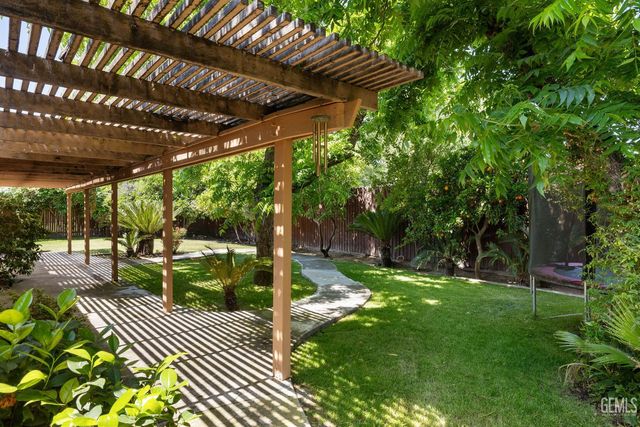 2513 Elm Street, Bakersfield, CA 93301