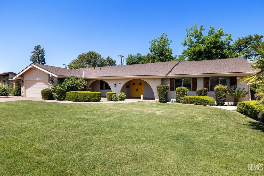 2513 Elm Street, Bakersfield, CA 93301