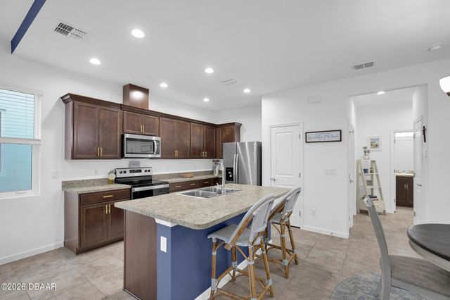 317 Pop Top Lane, Daytona Beach, FL 32124