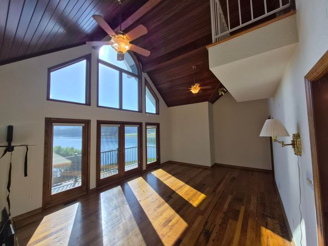 189 Hardy CT, Penhook, VA 24137