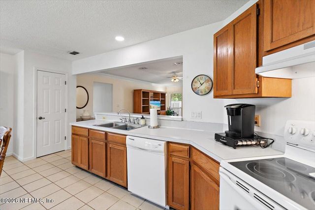 1536 STRATFORD Court, St. Johns, FL 32259