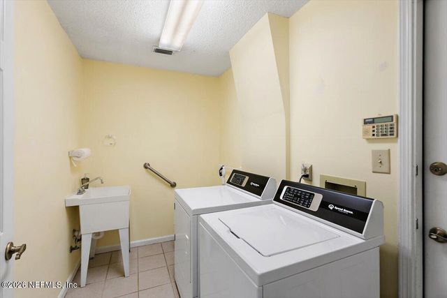 1536 STRATFORD Court, St. Johns, FL 32259