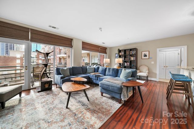 400 N Church Street 521, Charlotte, NC 28202