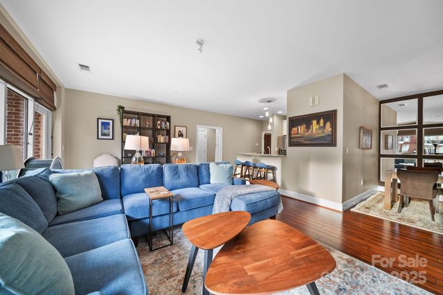 400 N Church Street 521, Charlotte, NC 28202