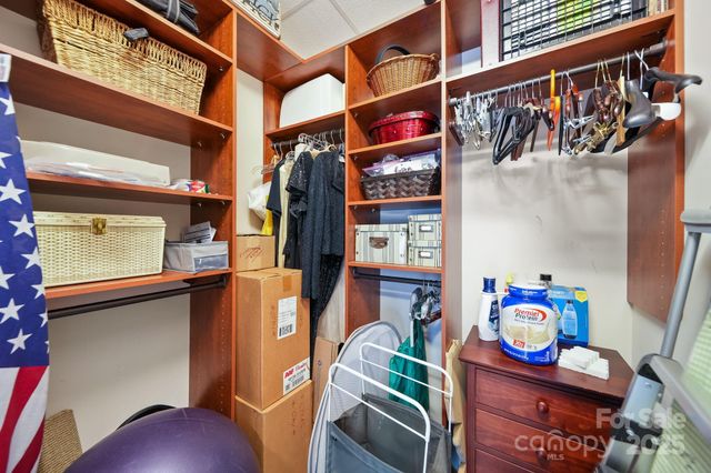 400 N Church Street 521, Charlotte, NC 28202