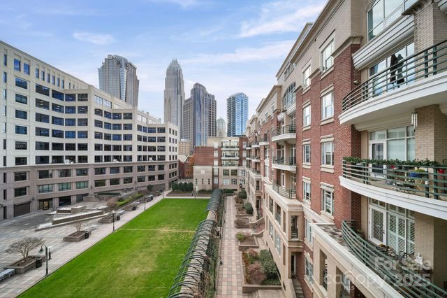 400 N Church Street 521, Charlotte, NC 28202