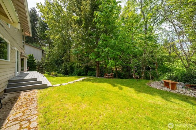 1311 Clearbrook Drive, Bellingham, WA 98229