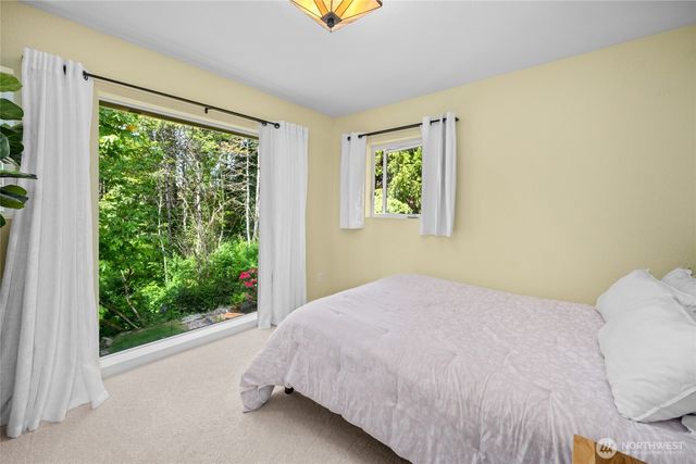 1311 Clearbrook Drive, Bellingham, WA 98229