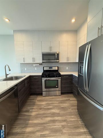 62 Broadway 303, Woodcliff Lake, NJ 07677