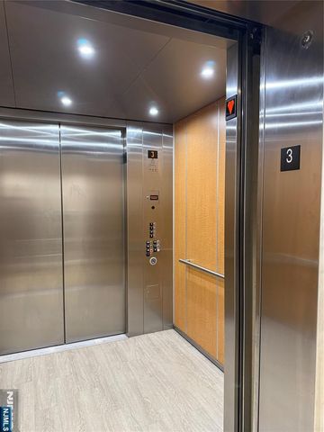 62 Broadway 303, Woodcliff Lake, NJ 07677