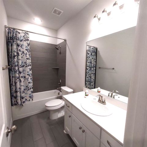 545 Oleander Drive, Royse City, TX 75189