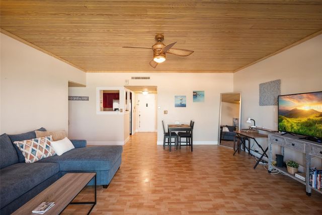 880 MANDALAY AVENUE S405, Clearwater Beach, FL 33767