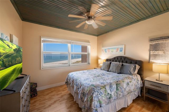 880 MANDALAY AVENUE S405, Clearwater Beach, FL 33767