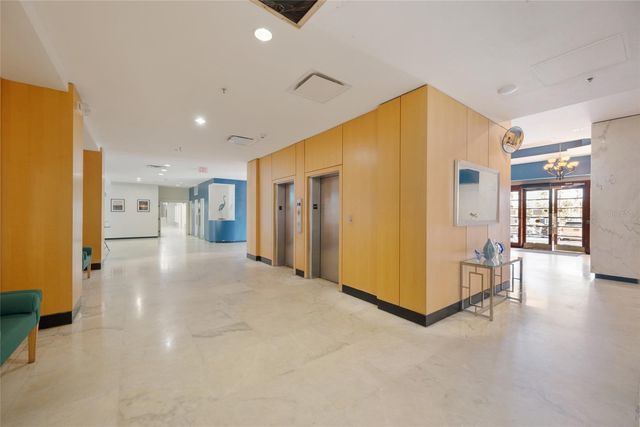 880 MANDALAY AVENUE S405, Clearwater Beach, FL 33767