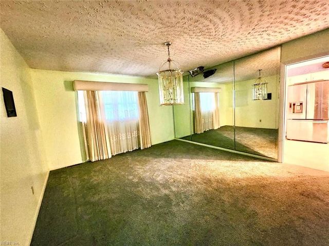 225 Telford DR, Newport News, VA 23602