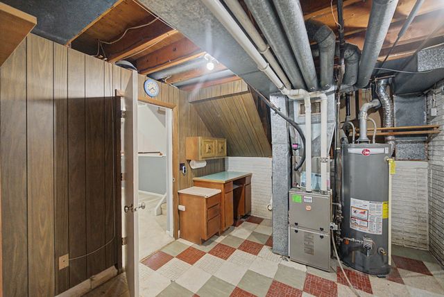 1311 W 14th Street S, Newton, IA 50208