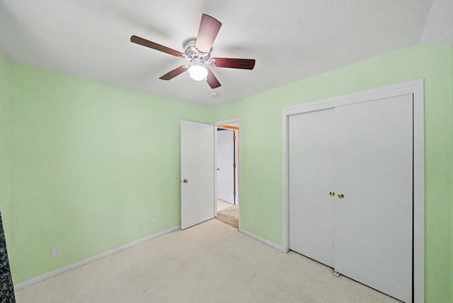 1311 W 14th Street S, Newton, IA 50208