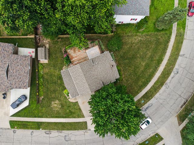 1311 W 14th Street S, Newton, IA 50208