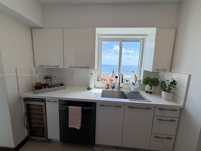 5900 Collins Avenue 1606, Miami Beach, FL 33140