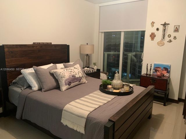 5900 Collins Avenue 1606, Miami Beach, FL 33140