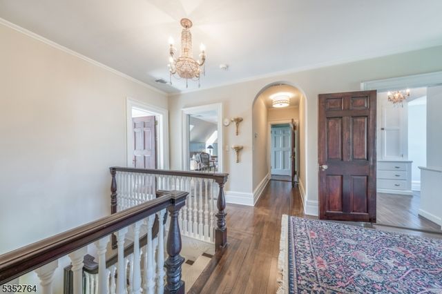 10 Rowan Rd, Summit City, NJ 07901