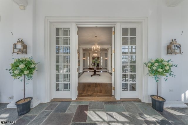 10 Rowan Rd, Summit City, NJ 07901