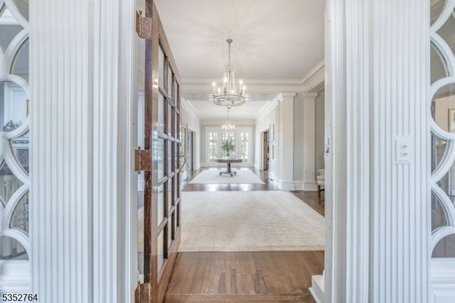 10 Rowan Rd, Summit City, NJ 07901