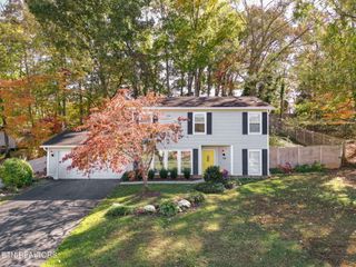 1106 Viking Drive, Knoxville, TN 37932