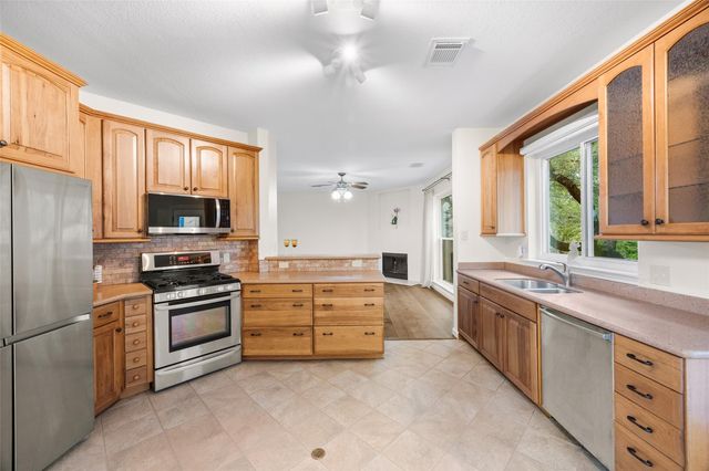 4176 Canyon Glen CIR, Austin, TX 78732