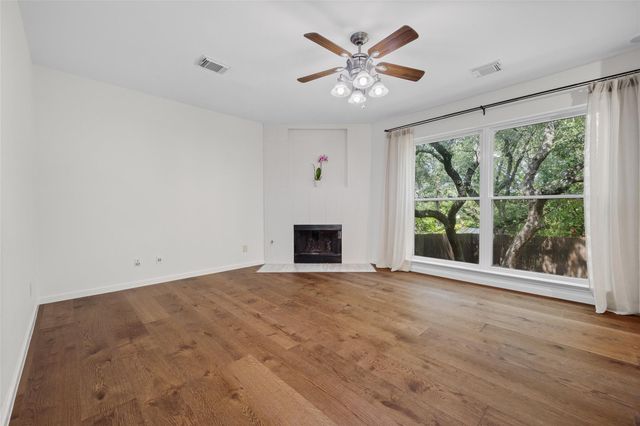 4176 Canyon Glen CIR, Austin, TX 78732