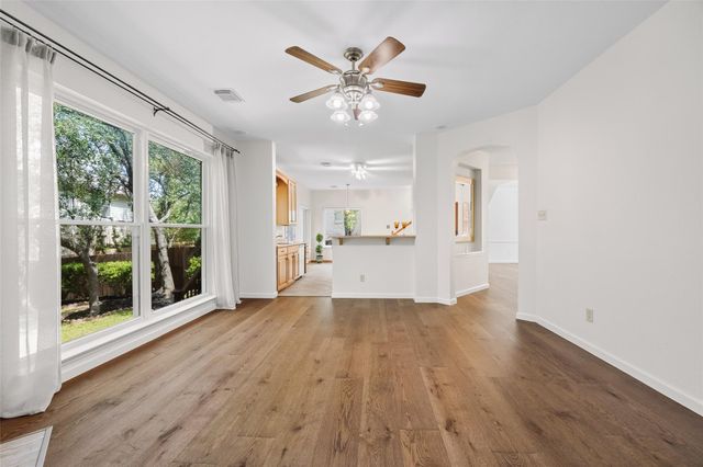4176 Canyon Glen CIR, Austin, TX 78732