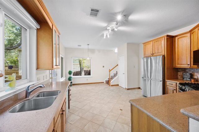 4176 Canyon Glen CIR, Austin, TX 78732